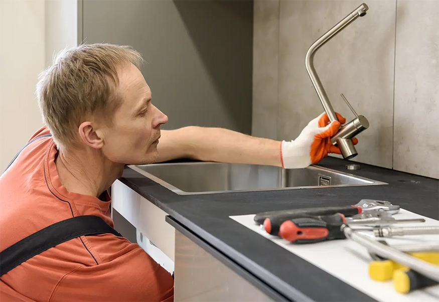 kitchen sink repairman